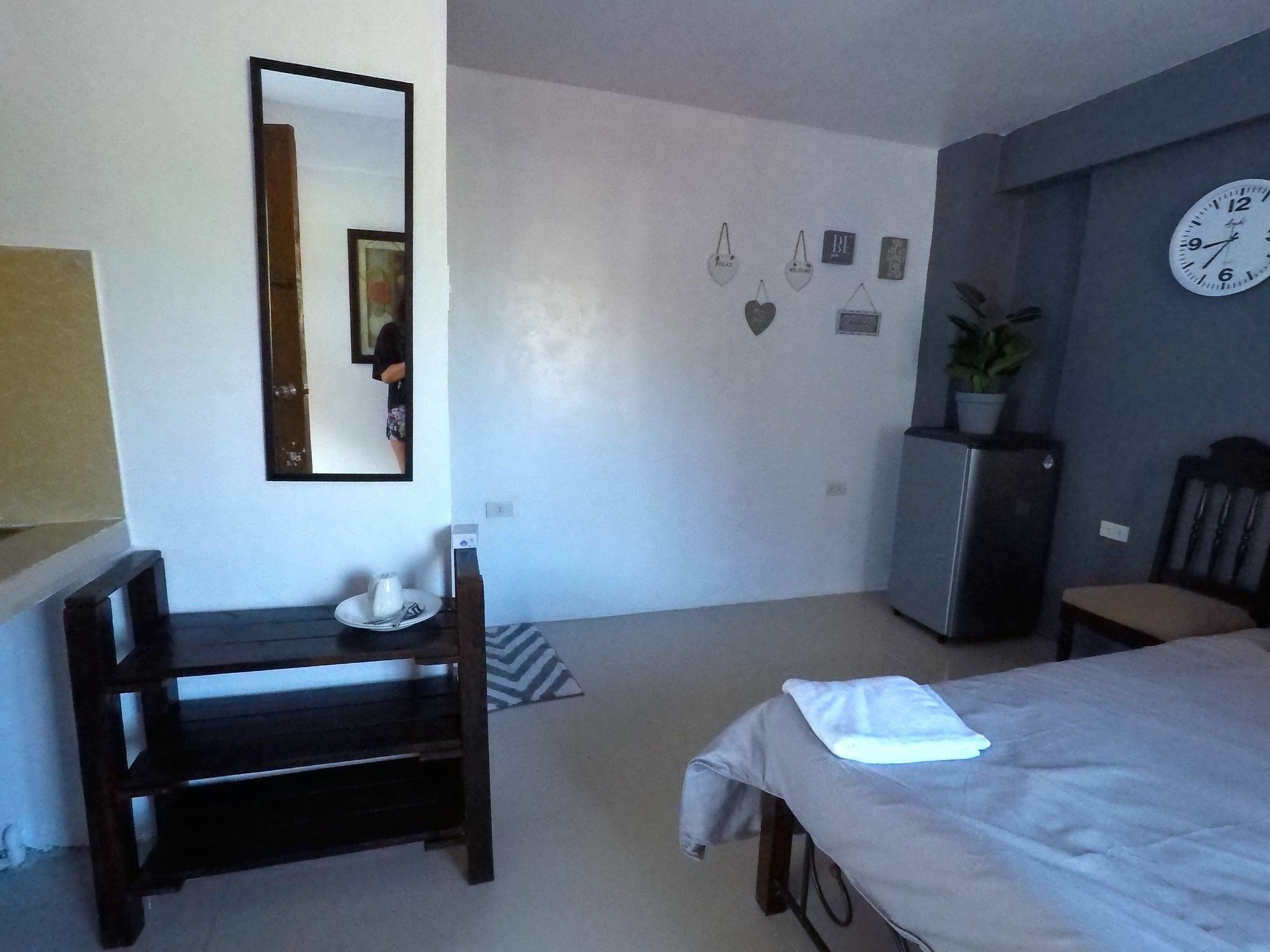 Lalyn'S Room In Кесон-Сіті Екстер'єр фото