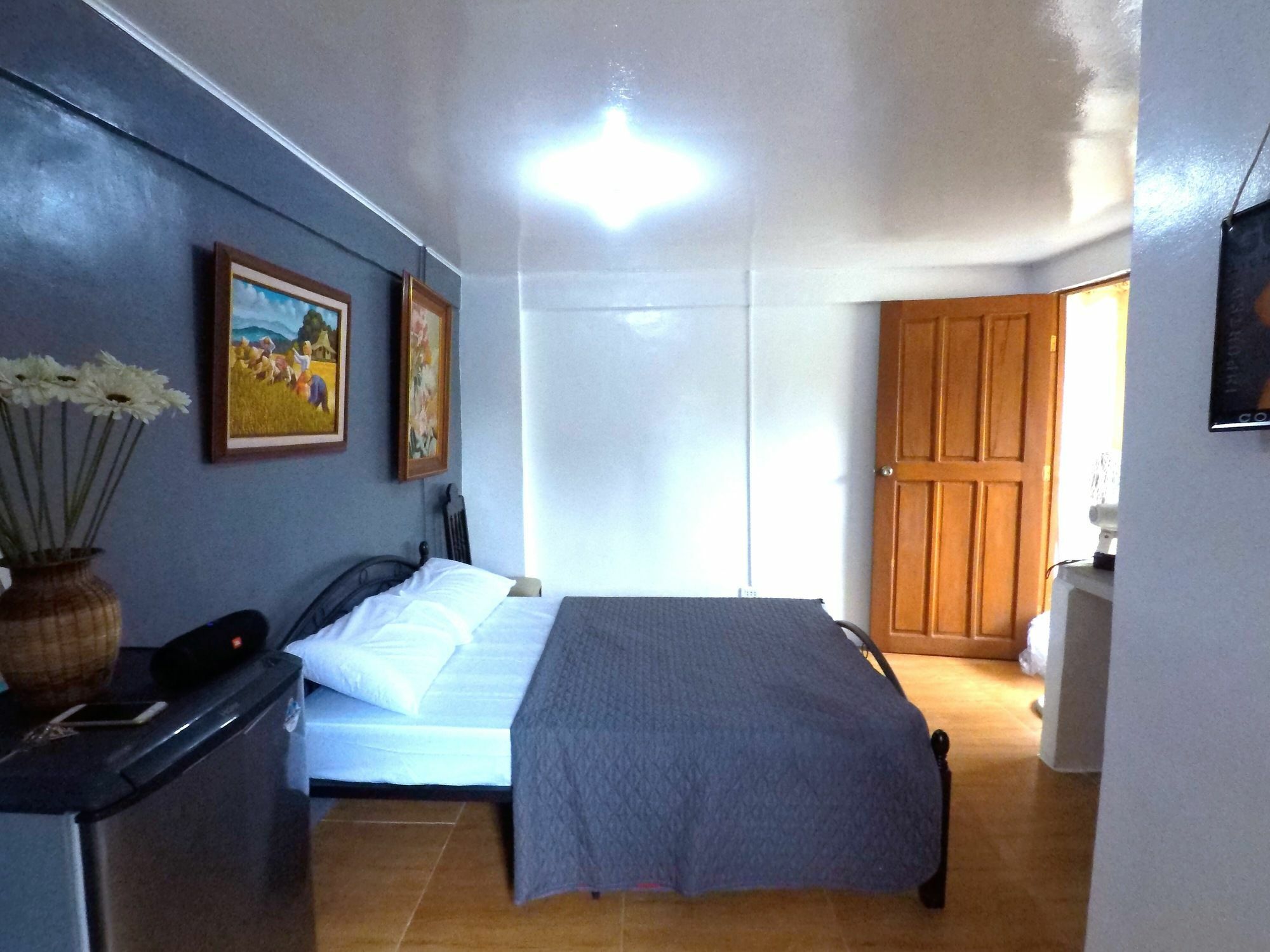 Lalyn'S Room In Кесон-Сіті Екстер'єр фото