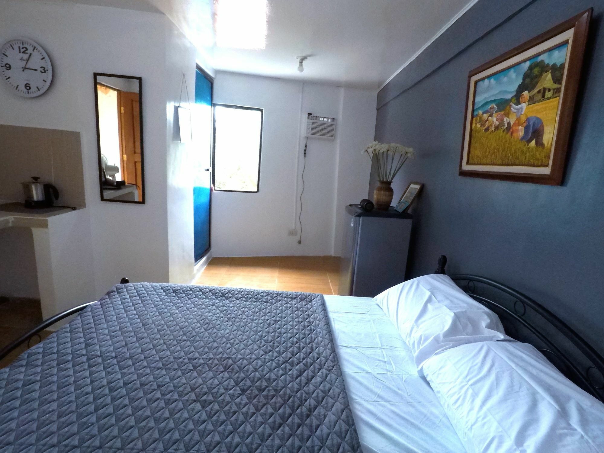 Lalyn'S Room In Кесон-Сіті Екстер'єр фото